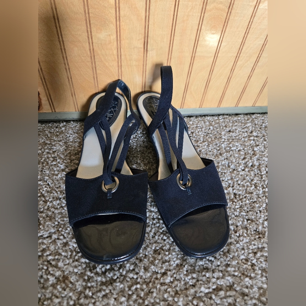 Life Stride Navy Sandals with Ankle Strap